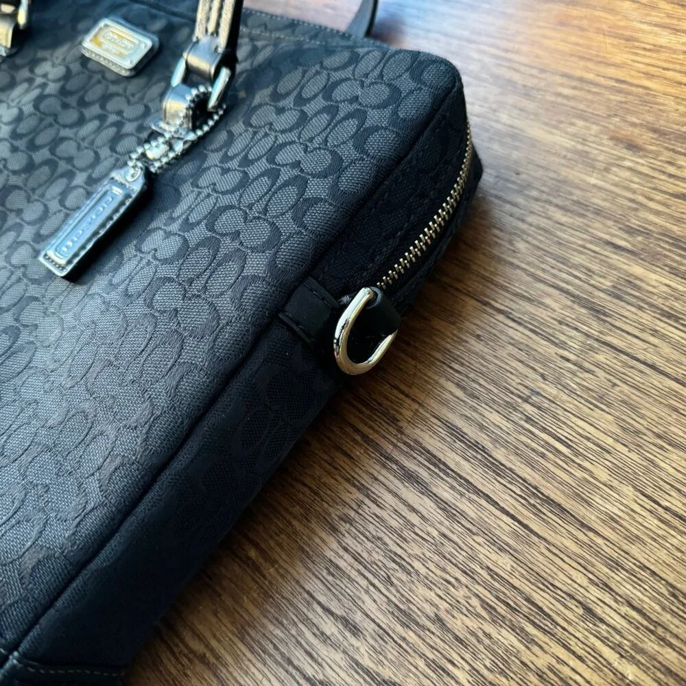 NEW Coach Signature Canvas Logo Slim Commuter  Black Laptop Bag, 2011 - Picture 4 of 11